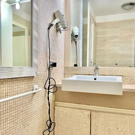 Apartment Via Riccardo Lombardi 29